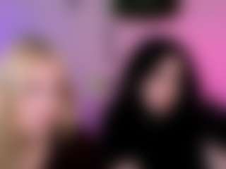 Live cam show with playful-sophie - Orgasm on CamwithHer