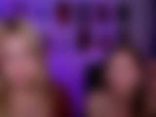 Live cam show with playful-sophie - Twerk on Camming Site
