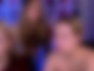 Live cam show with playful-sophie - Sexy on SpankPalCams