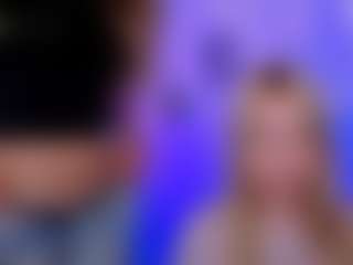 Live cam show with playful-sophie - Ass Bouncing on Latina Girls