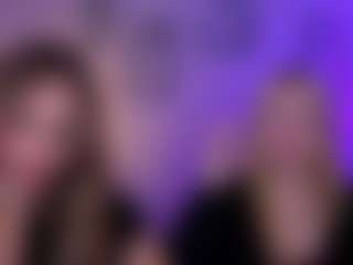Live cam show with playful-sophie - Beauty on CamwithHer