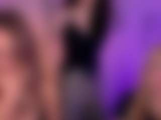 playful-sophie's Live Sex Cam Show