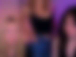 playful-sophie's Live Sex Cam Show