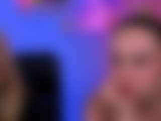 Live cam show with playful-sophie - Skinny on SmokeAndPoke