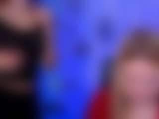Live cam show with playful-sophie - Drinking on Camiplay Live
