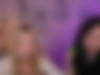 playful-sophie's Live Sex Cam Show