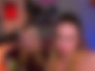 Live cam show with playful-sophie - Dirty Talk on madthumbs