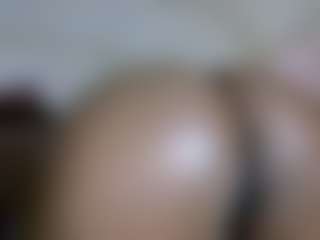 Live cam show with Sweetsanta98 - Ebony Petite on Adult Interactions