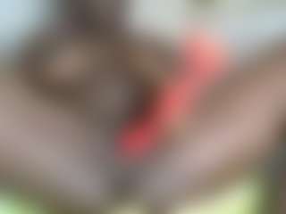 Live cam show with Sweetsanta98 - Shaved Pussy on Camsoda