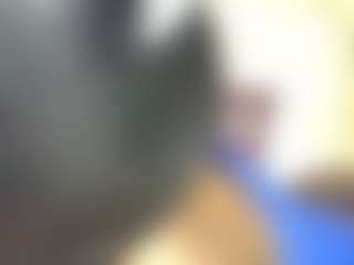 Live cam show with Sweetsanta98 - Black Squirt on Milfs Live