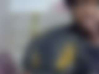 Live cam show with Sweetsanta98 - Oil on TeamSkeetLive