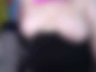 TinkerrBella's Live Sex Cam Show