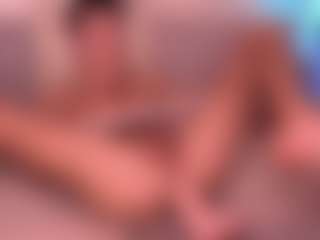WaltEnjoy's Live Sex Cam Show