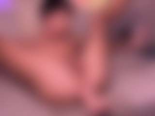WaltEnjoy's Live Sex Cam Show
