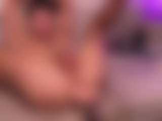 WaltEnjoy's Live Sex Cam Show