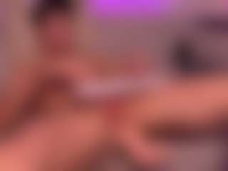 Live cam show with WaltEnjoy - Average on Camsoda
