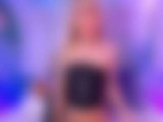 Live cam show with AnieDoll - Average on Camsoda