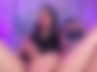 Live cam show with AnieDoll - Flat Chested on Pornisteam.com