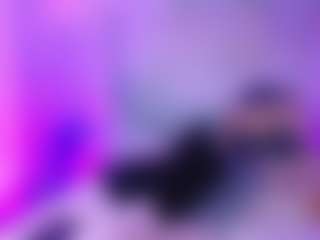 Live cam show with AnieDoll - Big Cock on friskycurves.com