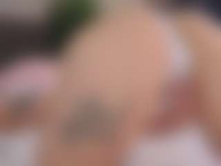 Live cam show with Deeptalkss - Flashing on sexytreat.net