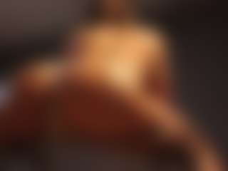 Live cam show with Deeptalkss - Brown Hair on SpankPalCams
