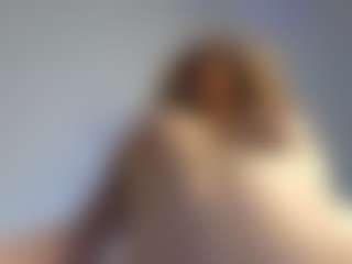 Deeptalkss's Live Sex Cam Show