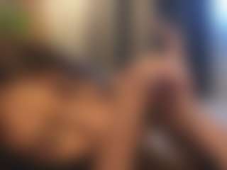Deeptalkss's Live Sex Cam Show