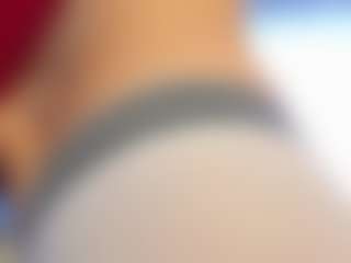 Live cam show with Deeptalkss - Brown Hair on Free Soda