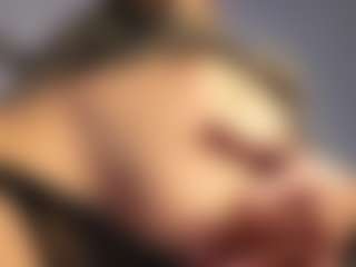 Deeptalkss's Live Sex Cam Show