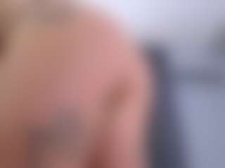 Live cam show with Deeptalkss - Brown Hair Teen (18+) on TeamSkeetLive