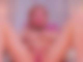 Live cam show with MeowthLilu - Toys on Camming Site