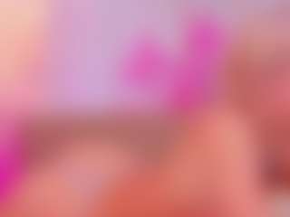 Live cam show with MeowthLilu - Fingering on Gym Cam Girls