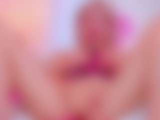 Live cam show with MeowthLilu - Ahegao on Dare Cams