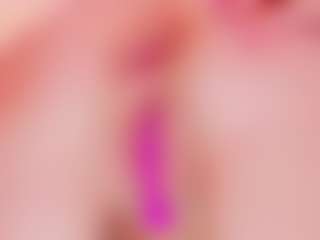 Live cam show with MeowthLilu - Blonde Hair Small Tits on ObeyMaria