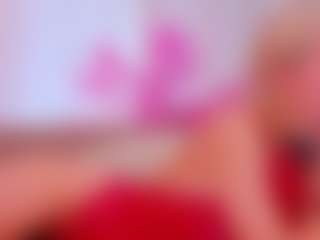 Live cam show with MeowthLilu - Blonde Hair on SmokeAndPoke