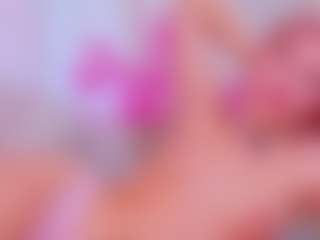 Live cam show with MeowthLilu - Tease on Camsoda