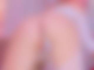 Live cam show with MeowthLilu - Tease on Camsoda