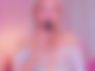 MeowthLilu's Live Sex Cam Show