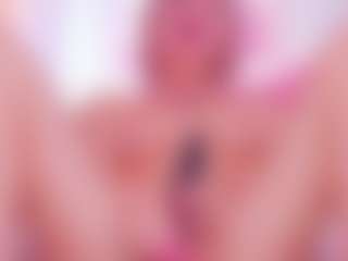 Live cam show with MeowthLilu - Thin on Camsoda Late Night