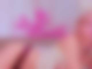 MeowthLilu's Live Sex Cam Show