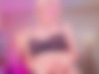 Live cam show with MeowthLilu - Blue Eyes on Camsoda