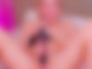 Live cam show with MeowthLilu - Athletic College on Camsoda