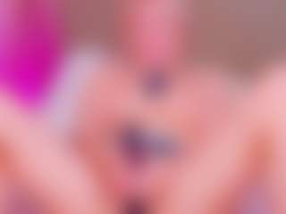 Live cam show with MeowthLilu - Lush on madthumbs