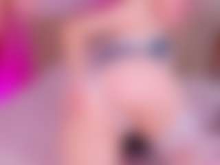 Live cam show with MeowthLilu - Athletic Small Tits on CamClone