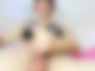 Live cam show with Tati-Gill - Small Tits on Camsoda