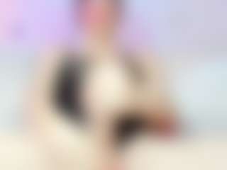 Live cam show with Tati-Gill - White on madthumbs | colombia