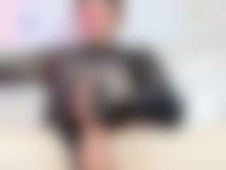 Live cam show with Tati-Gill - Small Tits on liverealitysex.com