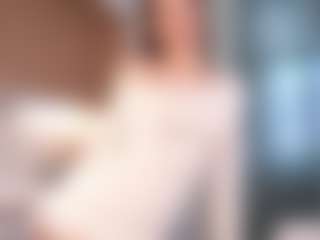 Bella's Live Sex Cam Show