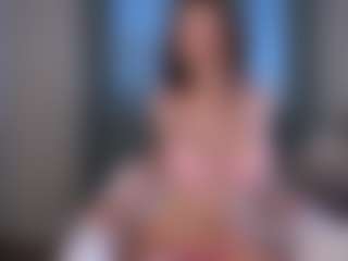 Bella's Live Sex Cam Show