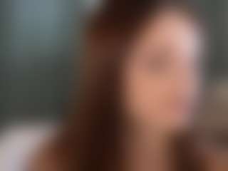 Bella's Live Sex Cam Show
